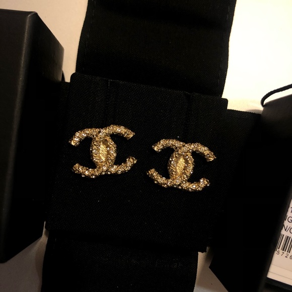 Authentic Chanel Earrings - Picture 4 of 4